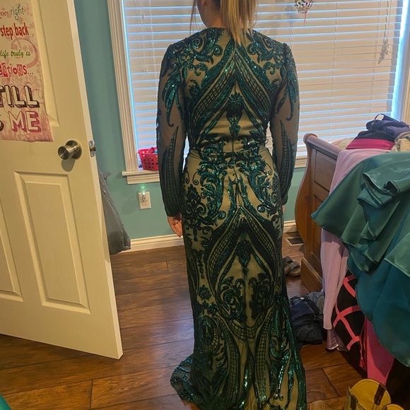 One More Couture Evening Gown size 0/2 - Picture 3 of 3